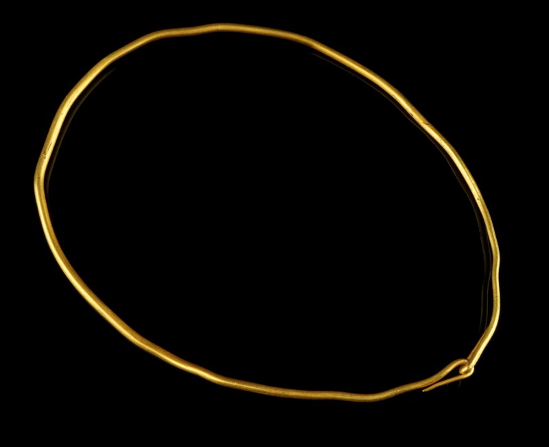 Roman Gold Bracelet
1st-3rd century CE
Gold, 81 mm, 6,46 g
Massive gold wire/...