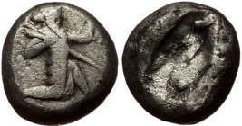 Persia, Achaemenid dynasty, AR siglos (Silver, 14,5 mm, 5,47 g), time of Darios I to Xerxes I, ca. 485-420 BC. Obv: Pers