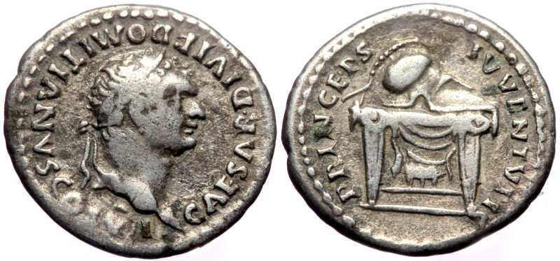 Domitian as caesar (70-81), AR denarius (Silver, 18,4 mm, 3,19 g), Rome, 80/1. D...