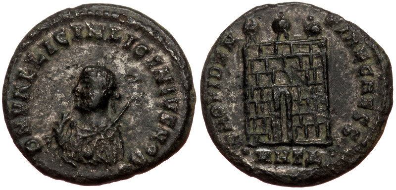 Licinius II (Caesar, 317-324) AE Follis,(Bronze 3,06g, 18mm) Heraclea, 317, Lici...