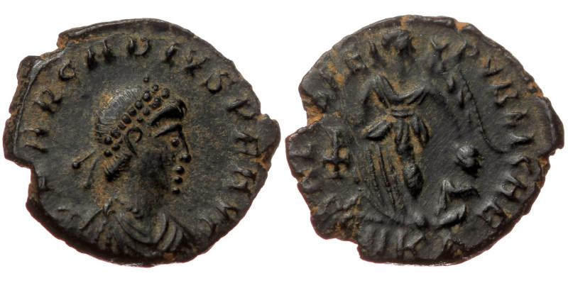 Arcadius (388-392) AE 12 (bronze, 1,19 g, 12 mm) Cyzicus Obv: D N ARCADIUS P F A...