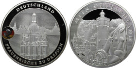 Deutsche Münzen und Medaillen ab 1945, BUNDESREPUBLIK DEUTSCHLAND. "Frauenkirche zu Dresden". Medaille 2011, Cu versilbert mit Farbtableau. Stempelgla...