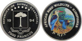 Weltmünzen und Medaillen, Äquatorial Guinea / Equatorial Guinea. "African Bird Wildlife". Eisvogel. 7000 Francos 1994. 20,35 g. 0.999 Silber. 0.65 OZ....