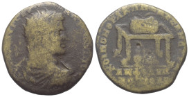 Thrakien. Philippopolis. Caracalla (197 - 217 n. Chr.).

 Bronze.
Vs: Büste mit Strahlenkrone, Paludament und Panzer rechts.
Rs: Preistisch mit Pr...