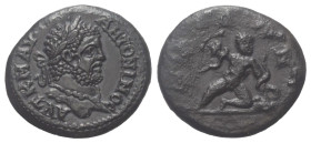 Thrakien. Serdika. Caracalla (197 - 217 n. Chr.).

 Bronze.
Vs: Kopf mit Lorbeerkranz rechts.
Rs: Kindlicher Herakles nach rechts kniend und mit z...