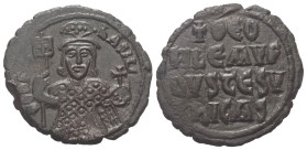 Theophilus (829 - 842 n. Chr.).

 Follis (40 Nummi).
Vs: Dreiviertelfigur des frontal stehenden Kaisers mit Toufakrone und Loros, in der rechten La...