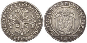 Italien. Venedig. Sylvestro Valier (1694 - 1700).

 Scudo della croce (Silber). Venedig.
Vs: Gekreuzte Stäbe mit floralen Enden, in der Mitte Roset...