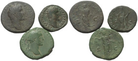 Römische Münzen - Lots. Kaiserzeit.


Lot (3 Stück): 2x Sesterz und 1x As des Antoninus Pius (138 - 161 n. Chr.).

Fast sehr schön.

Verkauft w...