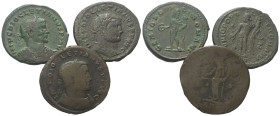 Römische Münzen - Lots. Kaiserzeit.


Lot (3 Stück): Folles des Diocletianus (284 - 305 n. Chr.).

Fast sehr schön.

Verkauft wie besehen, kein...