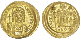EMPIRE BYZANTIN
Justinien (527-565). Solidus ND, Constantinople, 3e officine. BC.139 ; Or - 4,45 g - 20,5 mm - 6 h
Avec gamma d’officine. Superbe.