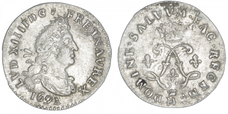 FRANCE / CAPÉTIENS
Louis XIV (1643-1715). Quadruple sol aux deux L 1692, M cour...