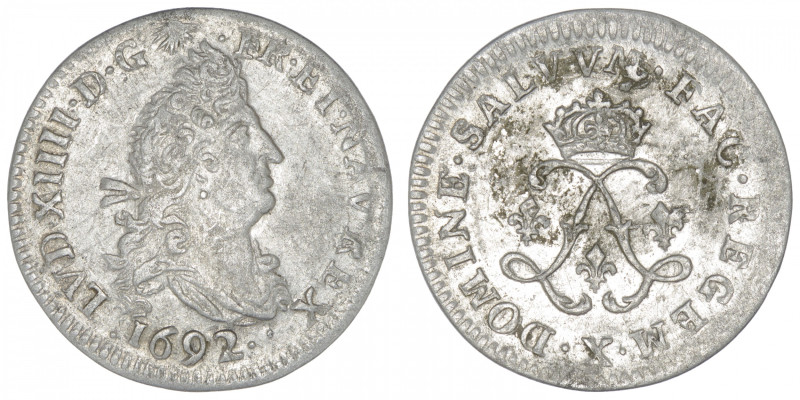 FRANCE / CAPÉTIENS
Louis XIV (1643-1715). Quadruple sol aux deux L 1692, X, Ami...