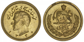 IRAN
Mohammad Reza Pahlavi (1941-1979). Pahlavi AH 1330 (1951). Fr.101 ; Or - 8,13 g - 22 mm - 12 h
Superbe.