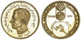 IRAN
Mohammad Reza Pahlavi (1941-1979). Médaille d’or pour les VIIe jeux asiatiques de Téhéran, course 1974. Or - 32,91 g - 36 mm - 12 h
Superbe à F...