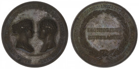 ITALIE
Lucques, Elisa Bonaparte et Felix Baciocchi (1805-1814). Médaille, L’Académie des Beaux-Arts à Lucques 1805. Br.487 ; Bronze - 58,75 g - 47 mm...