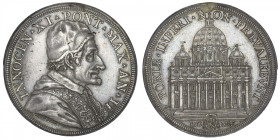 ITALIE
Vatican, Innocent XI (1676-1689). Piastre ND (1677), Rome. KM.398 ; Argent - 31,95 g - 45 mm - 12 h
Trace de monture à 12 h. TTB.