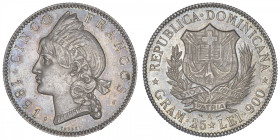 RÉPUBLIQUE DOMINICAINE
République dominicaine (1844 à nos jours). 5 francos 1891, A, Paris. KM.12 ; Argent - 24,98 g - 37 mm - 6 h
TTB.