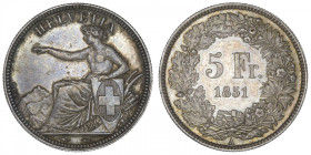 SUISSE
Confédération Helvétique (1848 à nos jours). 5 francs 1851, A, Paris. KM.11 ; Argent - 25,02 g - 37 mm - 12 h
TTB.
