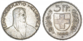 SUISSE
Confédération Helvétique (1848 à nos jours). 5 francs 1922, B, Berne. KM.37 ; Argent - 25 g - 37 mm - 6 h
TTB.