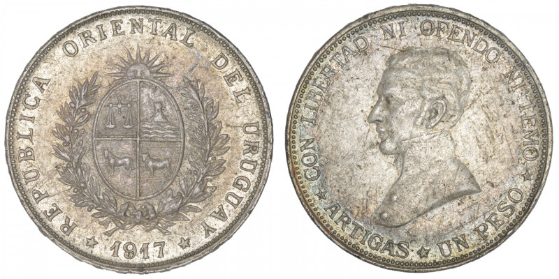 URUGUAY
République. 1 peso 1917. KM.23 ; Argent - 24,87 g - 37 mm - 6 h
TB.