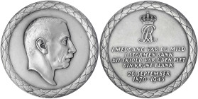 Dänemark
Christian X., 1912-1947
Silbermedaille 1945 zu seinem 75. Geburtstag. 55 mm; 78,04 g. Am Rand gepunzt "38". vorzüglich/Stempelglanz, mattie...