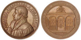 Hamburg-Stadt
Bronzemedaille 1885 v. Lorenz u. Zimmermann, a.d. 400. Geburtstag von J. Bugenhagen. Brb.n.l./Tor zum Johanneum. 43 mm. Im Originaletui...