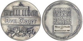 Drittes Reich
Versilberte Weißmetallmedaille 1938. Ehrenpreis des Gaues Berlin-Brandenburg im deutschen Schützenverband, dem Sieger. 101 mm. Graviert...