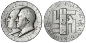 Drittes Reich
Silbermedaille 1938 Pr. Münze Berlin. Auf das Staatstreffen von Hitler und Mussolini in Berlin 1937 und in Rom 1938. 36 mm, 24,61 g. vo...