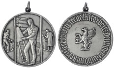 Druck
Deutschland
Allgemein
Tragb. Silbermedaille o.J. (um 1930) von Morin. Für treue Mitarbeit, Deutscher Buchdruckerverein. 47 mm, 45,33 g. vorzü...