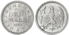 Kursmünzen
3 Mark, Silber 1924-1925
1924 A. fast Stempelglanz, Prachtexemplar. Jaeger 312.