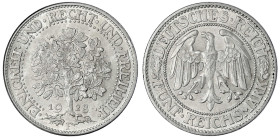 Kursmünzen
5 Reichsmark Eichbaum Silber 1927-1933
1928 E. fast Stempelglanz, kl. Randfehler, Prachtexemplar. Jaeger 331.