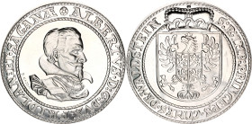 Czechoslovakia Silver Medal "Albert of Waldstein" 1934 (2010)
Silver 100.55 g., 50.5 mm., Proof; By P. Kazda; Albert of Waldstein, Duke of Friedland ...