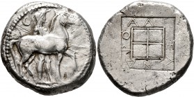 KINGS OF MACEDON. Alexander I, 498-454 BC. Oktadrachm (Silver, 30 mm, 28.77 g, 7 h), circa 479-475. Horseman, wearing chlamys and petasos, holding two...