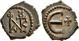 Justin II, 565-578. Pentanummium (Bronze, 16 mm, 2.62 g, 5 h), Theoupolis (Antiochia). Monogram of Justin II. Rev. Large Є; in right field, cross. DOC...
