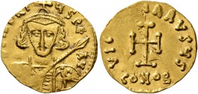 Tiberius III (Apsimar), 698-705. Tremissis (Gold, 15 mm, 1.44 g, 6 h), Constantinopolis. D tIbЄRIЧS PЄ AV Draped and cuirassed bust of Tiberius III fa...