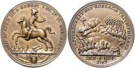 Brandenburg in den Marken - Preussen Friedrich II. der Große 1740-1786 Bronzemedaille 1757 (unsign.) auf die Schlacht bei Rossbach. Olding 609. FuS 43...