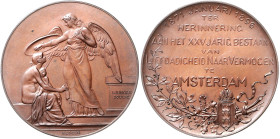 Niederlande - Amsterdam Bronzemedaille 1896 (v. Begeer) auf das 25-jährige Bestehen des Wohltätigkeitsvereins. 
winz. Fl. 50,1mm 60,9g vz-st