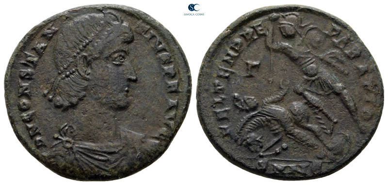 Constantius II AD 347-361. Nicomedia
Follis Æ

23 mm, 5,83 g



very fine...