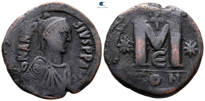 Anastasius I AD 491-518. Constantinople
Follis or 40 Nummi Æ

33 mm, 16,02 g...