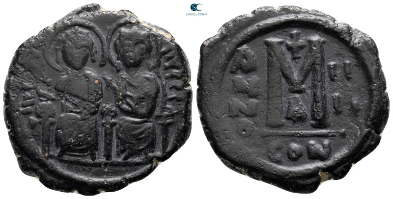 Justin II and Sophia AD 565-578. Constantinople
Follis or 40 Nummi Æ

30 mm, ...