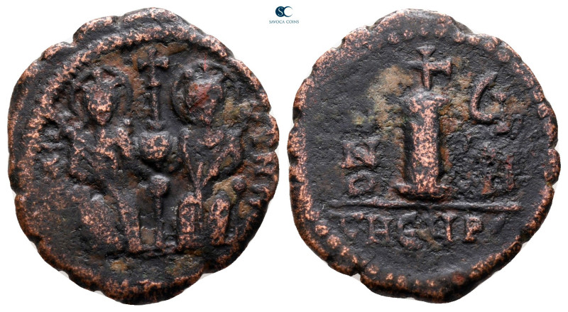 Justin II and Sophia AD 565-578. Theoupolis (Antioch)
Decanummium Æ

21 mm, 3...