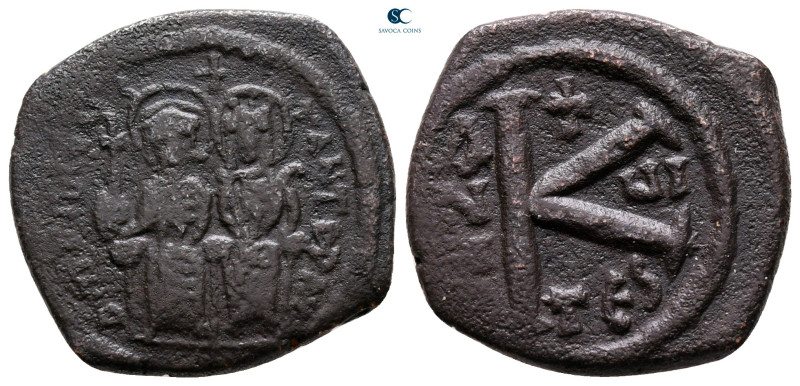 Justin II and Sophia AD 565-578. Thessalonica
Half Follis or 20 Nummi Æ

23 m...