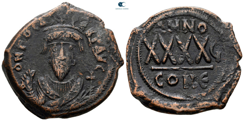 Phocas AD 602-610. Constantinople
Follis or 40 Nummi Æ

32 mm, 13,94 g


...