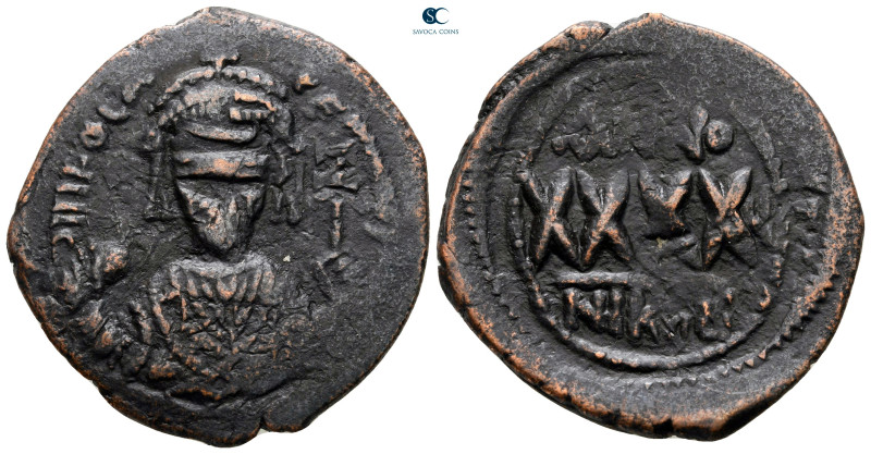 Phocas AD 602-610. Nikomedia
Follis or 40 Nummi Æ

33 mm, 10,24 g



near...