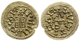 REINO VISIGODO. ÉGICA Y WITIZA. Tremissis. Acci. AU 1,43 g. 18,8 mm. CNV-no. Mínima grieta que no alcanza la ley. Rarísima: segundo ejemplar conocido....
