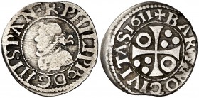 1611. Felipe III. Barcelona. 1/2 croat. (Cal. 534) (Cru.C.G. 4342). 1,43 g. Letras A sin travesaño. BC+/MBC-.