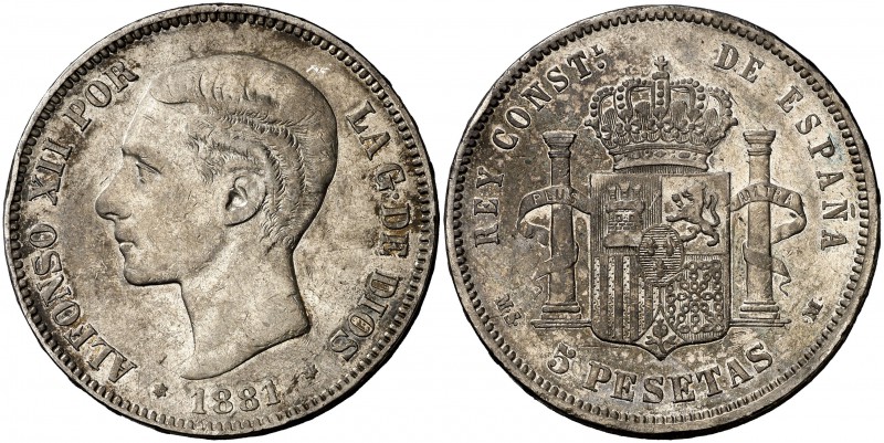 1881*1881. Alfonso XII. MSM. 5 pesetas. (Cal. 32). 24,71 g. Escasa. MBC.