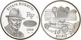 2009. Francia. Monnaie de París. 10 euros. (Kr. 1606 var. por peso). 22,20 g. AG. Centenario de la empresa Bugatti. En estuche original con certificad...