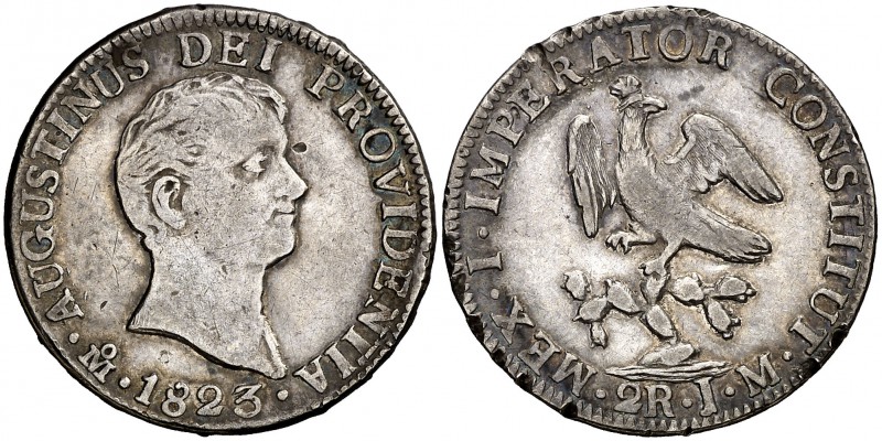1823. México. Iturbide. (México). JM. 2 reales. (Cal. 303). 6,66 g. AG. Golpecit...