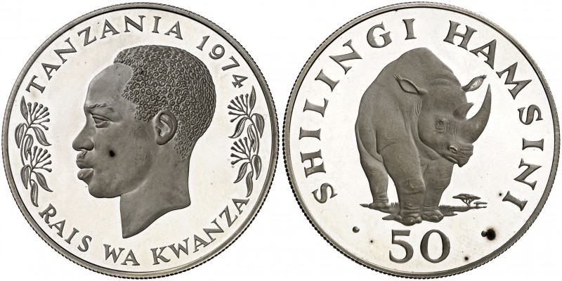 1974. Tanzania. 50 shilingi. (Kr. 8a). 35,57 g. AG. Conservación de la naturalez...
